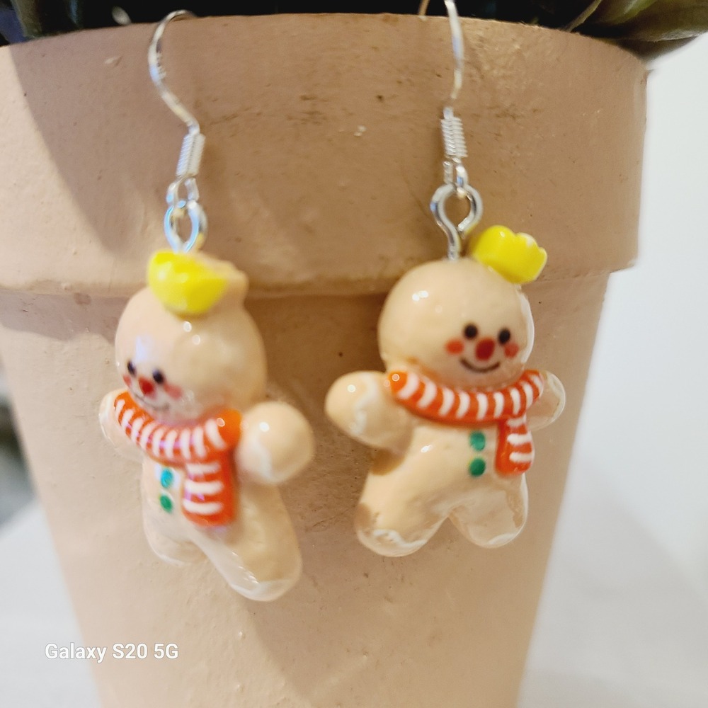 Handmade Cute Gingerbread Man Earrings Festive‎ Holiday Christmas Gift NEW